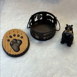 Kohl's Bear-Themed Candle Holder-Bear w/fish - paw print hanging EUC.